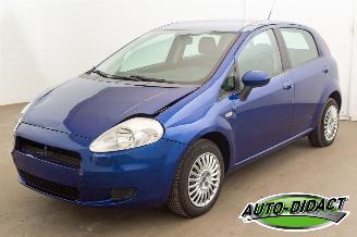 Damaged car Fiat Grande Punto 1.4 Airco Active 2007/6