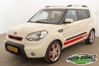 Damaged car Kia Soul 1.6 X-ecutive Airco 2009/8