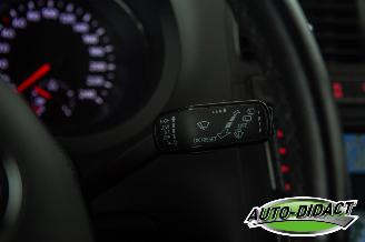 Volkswagen Polo 1.2 TSI Automaat Clima Navi picture 15