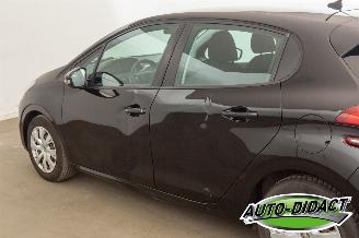 Peugeot 208 1.2 Automaat Airco Navi PureTech Active picture 38