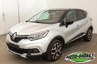 damaged passenger cars Renault Captur 0.9 Clima Leder MOTORSCHADE 2018/10