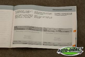 Peugeot 308 1.2 Clima Navi picture 28