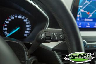 Ford Focus 1.0 EcoBoost Clima Navi Trend Edition Business picture 19