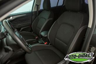 Ford Focus 1.0 EcoBoost Hybrid Clima Navi Connected picture 26