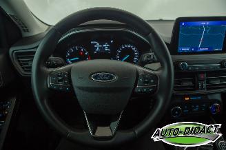 Ford Focus 1.0 EcoBoost Hybrid Clima Navi Connected picture 5