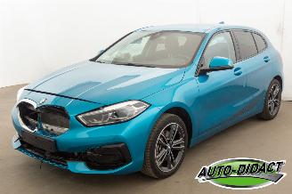 damaged passenger cars BMW 1-serie 118i Automaat Digi Dash Camera Clima Navi 2022/11