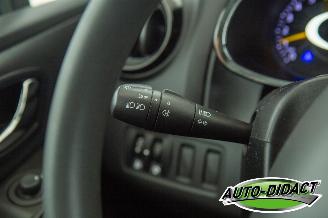 Renault Clio 1.2 Airco Navi picture 17