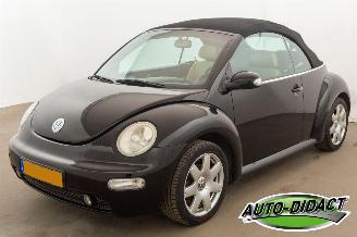 Damaged car Volkswagen New-beetle 2.0 Cabriolet Highline Airco 2003/4