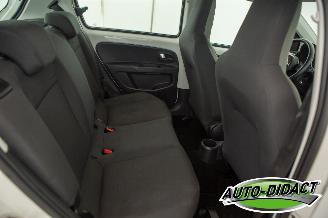 Volkswagen Up! 1.0 high up! Airco BlueMotion picture 18