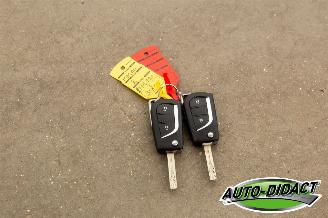 Mazda 2 1.5 Hybrid 39.900 km Clima Automaat picture 27