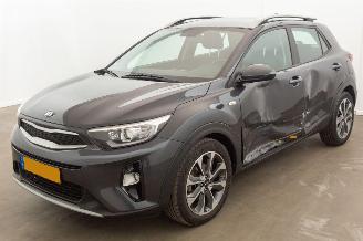 Unfallwagen Kia Stonic 1.0 T-GDi Automaat 87.259 km Navi Camera DynamicLine 2020/4