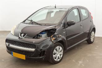 Unfallwagen Peugeot 107 1.0-12V XS 2010/6