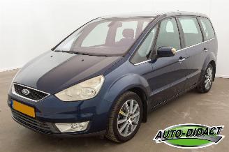 škoda osobní automobily Ford Galaxy 2.0-16V 7p. Clima Ghia Limited 2010/2