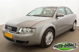 damaged passenger cars Audi A4 2.0 Clima 2004/10