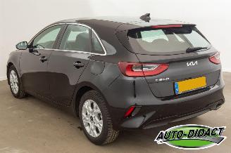 Kia Cee d 1.0 T-GDi 47.565 km Clima Navi Camera DynamicLine picture 3