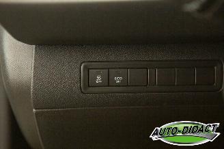 Peugeot 308 1.2 PureTech GT-line Pano Clima Navi Blue Lease picture 12