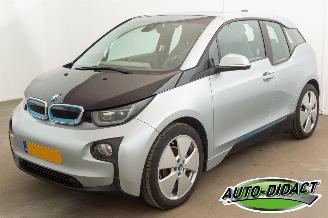 Coche accidentado BMW i3 Basis 22 kWh 87.407 km NAP Comfort Advance 2014/11