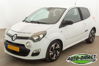 skadebil auto Renault Twingo 1.2 16V Dynamique Clima 2012/3
