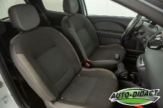 Renault Twingo 1.2 16V Dynamique Clima picture 15