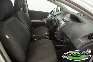 Toyota Yaris 1.0 132.923 km picture 17