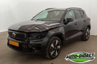 krockskadad bil auto Volvo EX40 Extended Range Plus 82 KWH RWD 2024/5