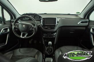 Peugeot 2008 1.6 BlueHDi Clima Navi Blue Lease Executive picture 22