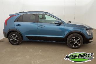 Kia Niro 1.6 GDi Hybrid 29.407 km Elek Dak DynamicPlusLine picture 41