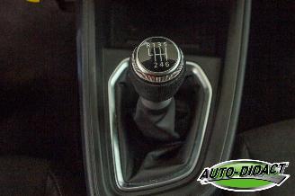 Renault Clio 1.0 TCe 90 Navi Airco Techno picture 12