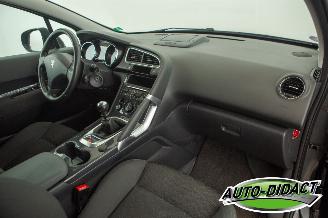 Peugeot 3008 1.2 PureTech Clima Navi Camera Style picture 16