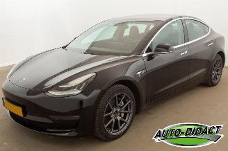 Auto incidentate Tesla Model 3 Long Range AWD 75 kWh Pano Leder 2019/3