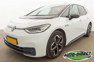 Schadeauto Volkswagen ID.3 First Plus 58 kWh 117.432 km NAP 2020/12