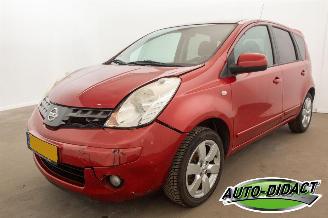 krockskadad bil auto Nissan Note 1.6 Automaat Airco 2008/8