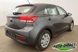 Kia Rio 1.2 Airco picture 4