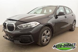 krockskadad bil auto BMW 1-serie 116d 78.845 km Clima Navi Digi Dash 2019/11