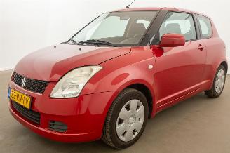skadebil auto Suzuki Swift 1.3 68kW GLS 132.213 km 2005/6