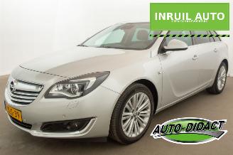 damaged passenger cars Opel Insignia 1.6T Automaat Navi Clima Business+ 2015/1