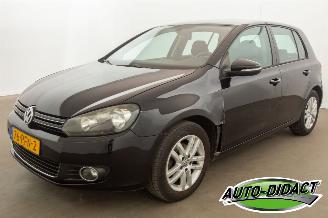 Damaged car Volkswagen Golf 1.2 TSI Navi Clima Highline BlueMotion 2011/1