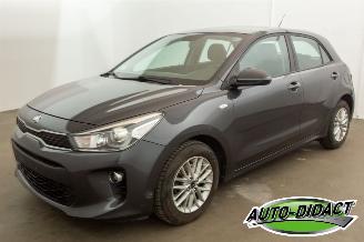 Unfallwagen Kia Rio 1.0 Airco 110.739 km Carpas Active 2019/7