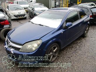 Dezmembrări autoturisme Opel Astra Astra H GTC (L08) Hatchback 3-drs 2.0 16V Turbo (Z20LEL(Euro 4)) [125k=
W]  (03-2005/10-2010) 2006