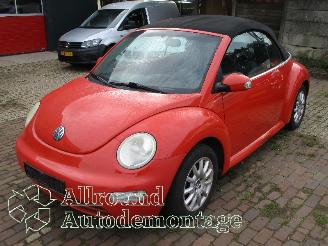 Vrakbiler auto Volkswagen New-beetle New Beetle (1Y7) Cabrio 1.6 (BFS) [75kW]  (01-2003/09-2010) 2003