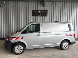 damaged passenger cars Volkswagen Transporter  2024/1