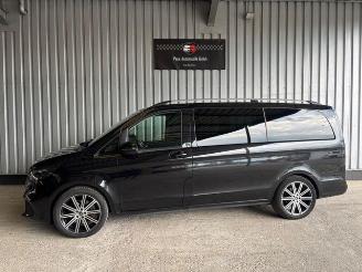 damaged passenger cars Mercedes V-klasse  2019/12