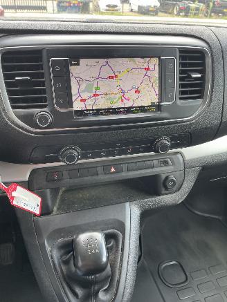 Opel Vivaro 2.0 CDTI L3H1 DC Edition picture 26