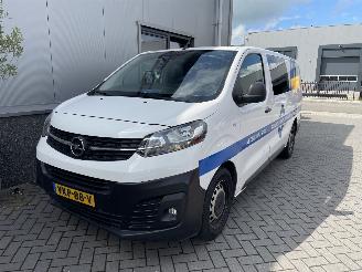 Opel Vivaro 2.0 CDTI L3H1 DC Edition picture 30