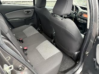 Toyota Yaris 1.0 VVT-i Aspiration picture 31