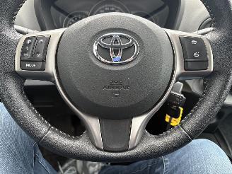 Toyota Yaris 1.0 VVT-i Aspiration picture 20