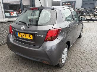 Toyota Yaris 1.0 VVT-i Aspiration picture 9
