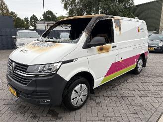 Volkswagen Transporter 2.0 TDI L1H1 81kw picture 30