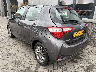 Toyota Yaris 1.5 Hybrid Design picture 16