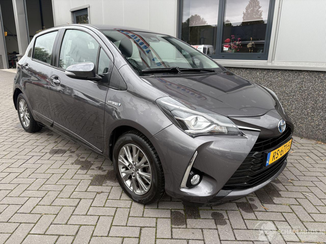 Toyota Yaris 1.5 Hybrid Design